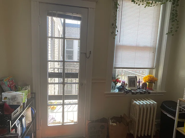 86 Sutherland Rd #11 — Photo 12