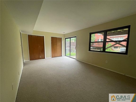 2nd image of 1002 Merrywood Dr