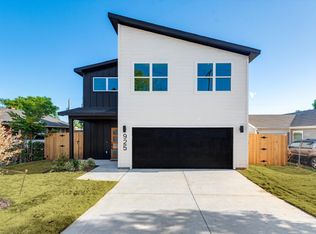 925 E Magnolia Ave, Fort Worth, TX 76104