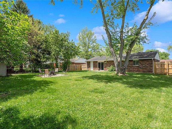 4th image of 2215 Carolina Dr