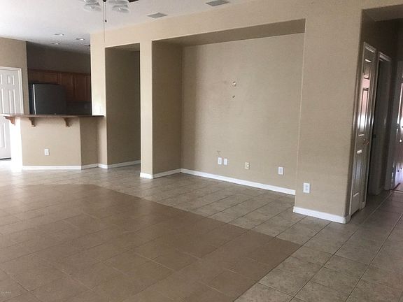 3rd image of 40018 N Panther Creek Ct