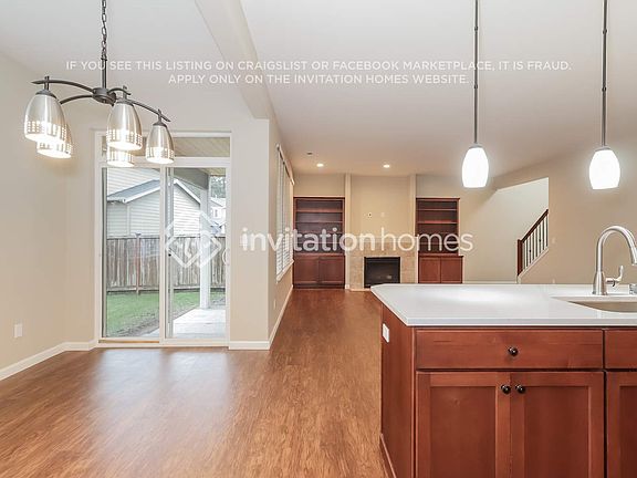 3rd image of 8619 189th Street Ct E