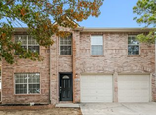 8101 Gardengate Ct, Fort Worth, TX 76137