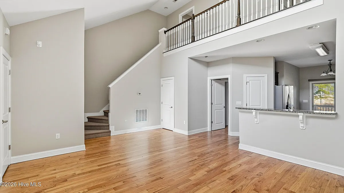 Building Photo - 60 Cypress Cir