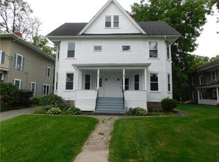 61 Bristol St, Canandaigua, NY 14424