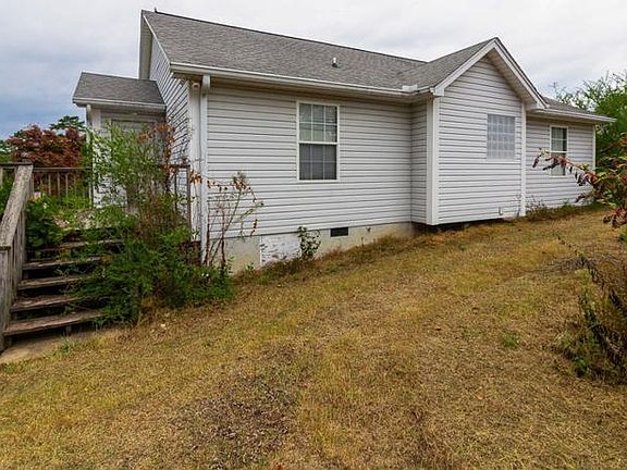 4th image of 9003 Faith Hills Ln
