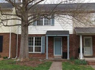 64 Sitting Bull Dr, Saint Albans, WV 25177