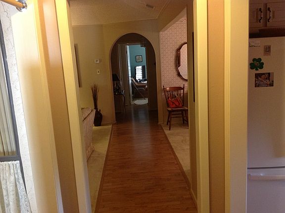 4th image of 5801  Royal Club Dr.