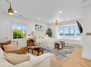 3335 E Ocean Blvd, Long Beach, CA 90803