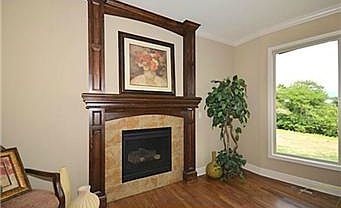 5th image of 9035 N Cypress Ave