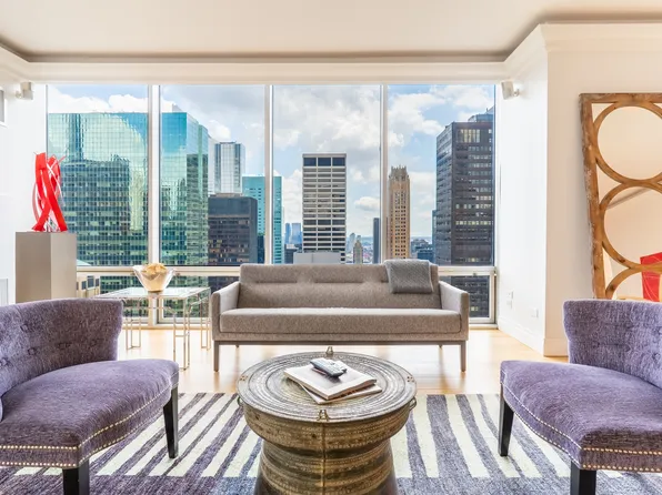 641 5th Avenue image 3 of 28