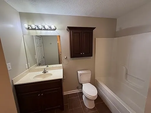 127 London Cv — Photo 6