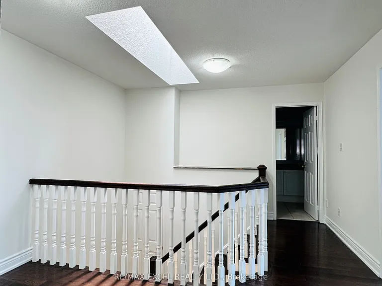 13 Brooksmill Ln — Photo 11