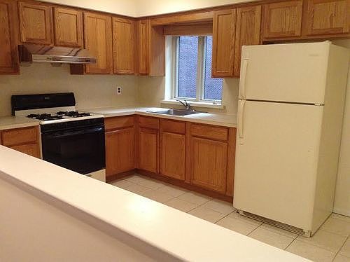 3rd image of 474 Ovington Ave APT 1A