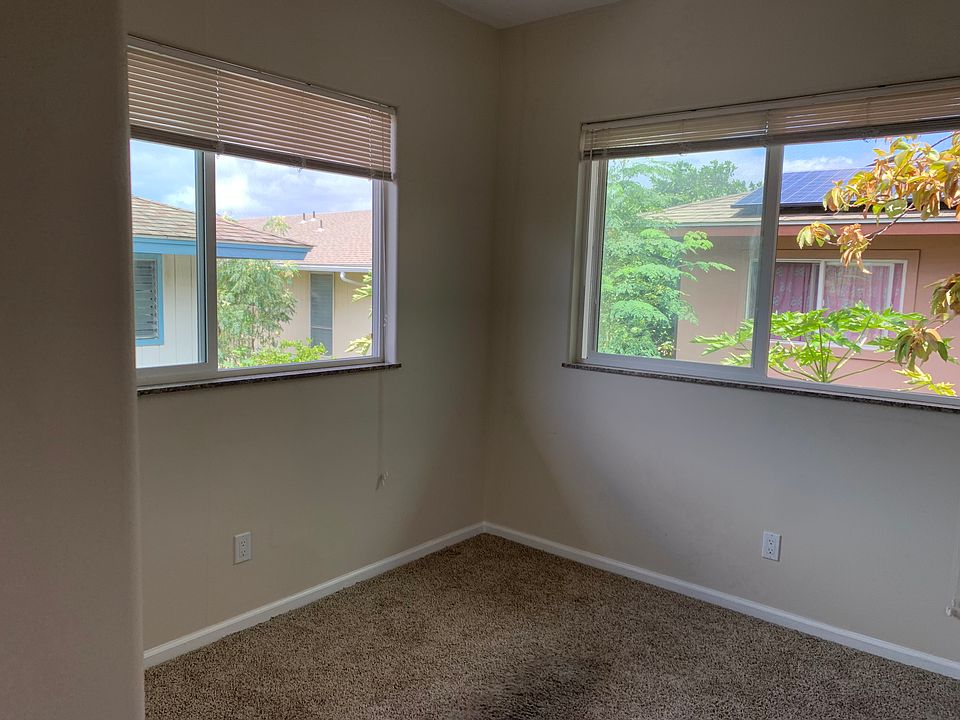 2nd image of 2001 Lukela Ln #1