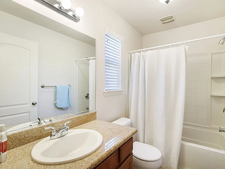 2035 Vienna Way — Photo 11