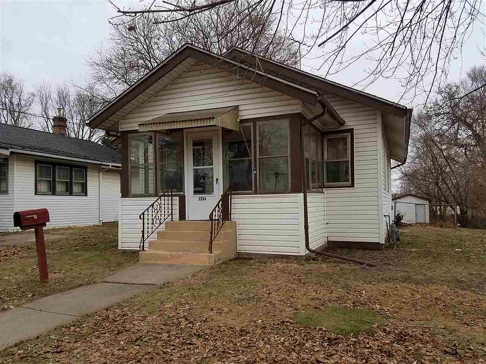 1st image of 2334 10th St