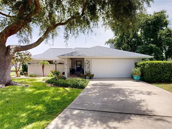 23 Commander Ct, Palm Coast, FL 32137