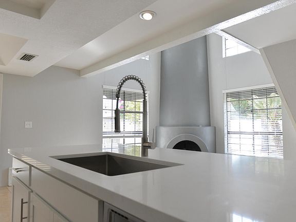 2nd image of 5040 E Siesta Dr Unit 3