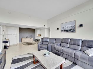 1350 SE 3rd Ave APT 408, Dania Beach, FL 33004