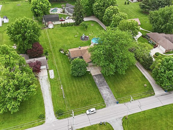 4th image of 9804 Gerig Rd