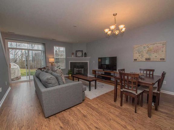 4th image of 469 Westgreen Ln