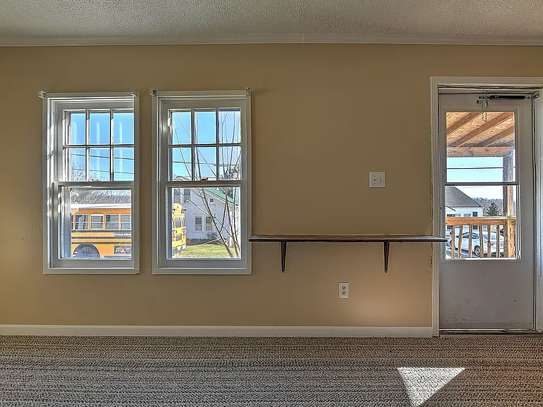118 Unaka St — Photo 15