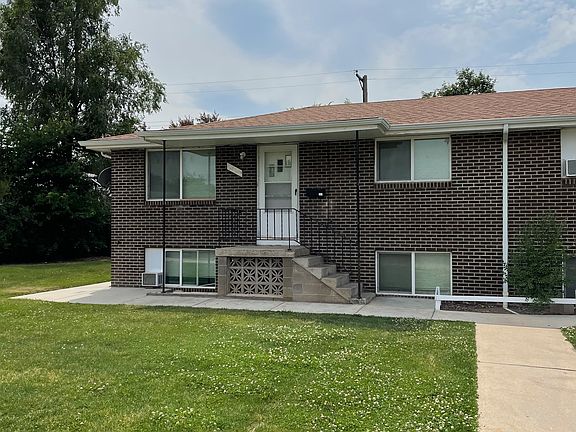 2nd image of 2424-2430 11th St #2424