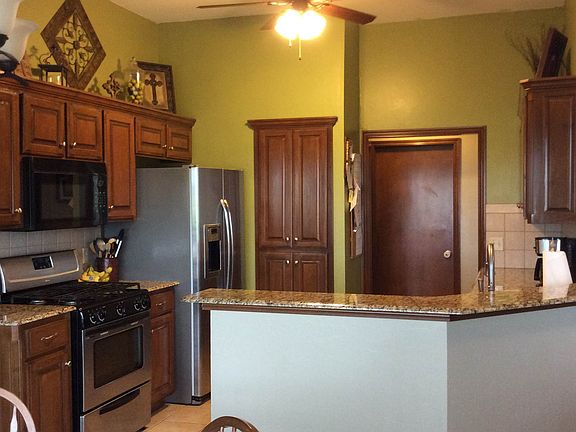 3rd image of 3017 Richfield Ln