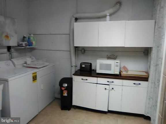 5th image of 4233 Moselle Dr #Basement