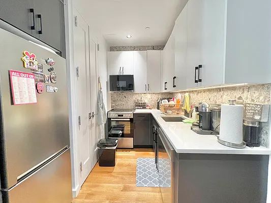 Rented by Doorway NYC, LLC | media 18
