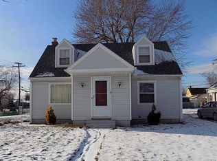 191 Lochland Dr, Cheektowaga, NY 14225