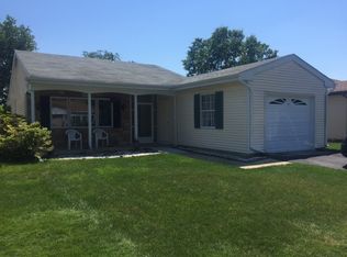 17 Chesterfield Ct, Vincentown, NJ 08088