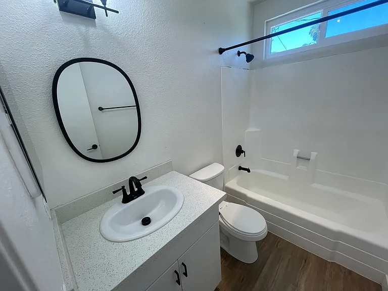 4342 Marlborough Ave #7 — Photo 3