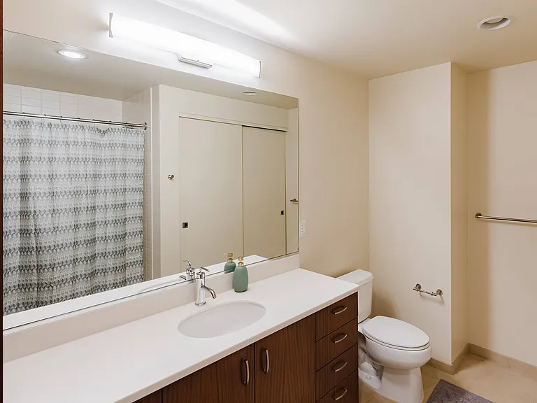1x1 | Bath