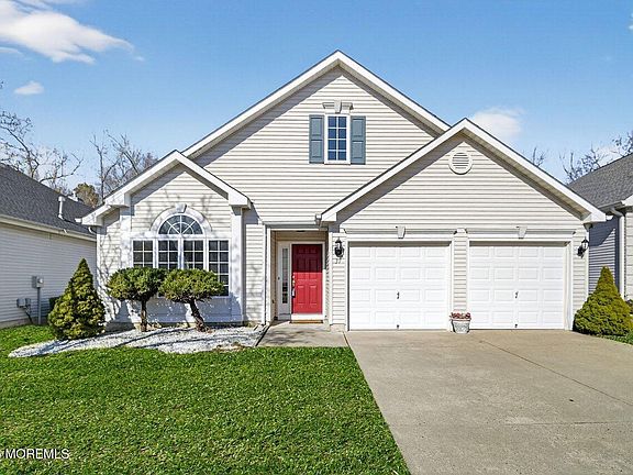 3rd image of 39 Spyglass Drive