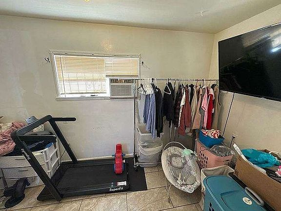 5th image of 8306 Garfield Ave
