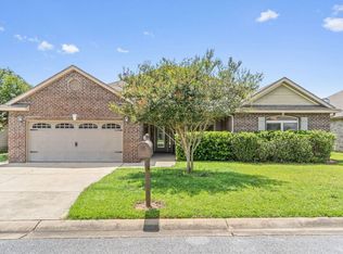 4595 Hermosa Rd, Crestview, FL 32539