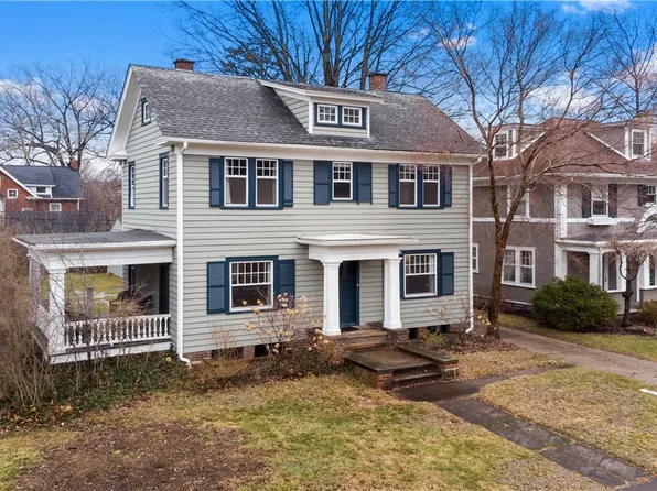 2891 Huntington Rd, Shaker Heights, OH 44120