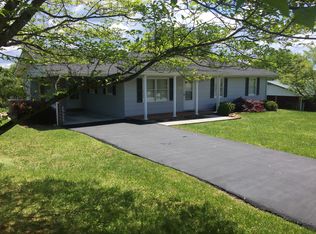 1080 Hillview Dr, Abingdon, VA 24210