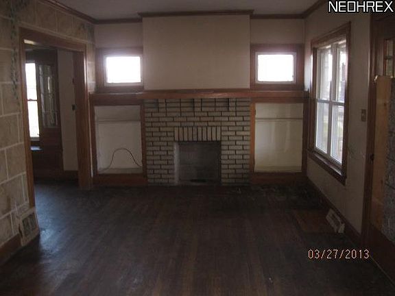 2nd image of 3731 Cypress Ave