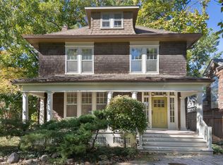 139 N Bemiston Ave, Saint Louis, MO 63105