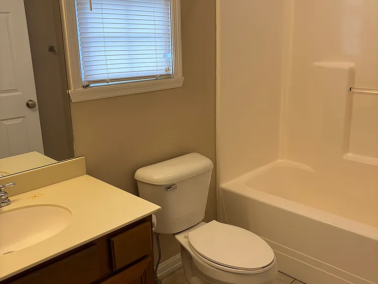 875 Melanie Ln #875 — Photo 6