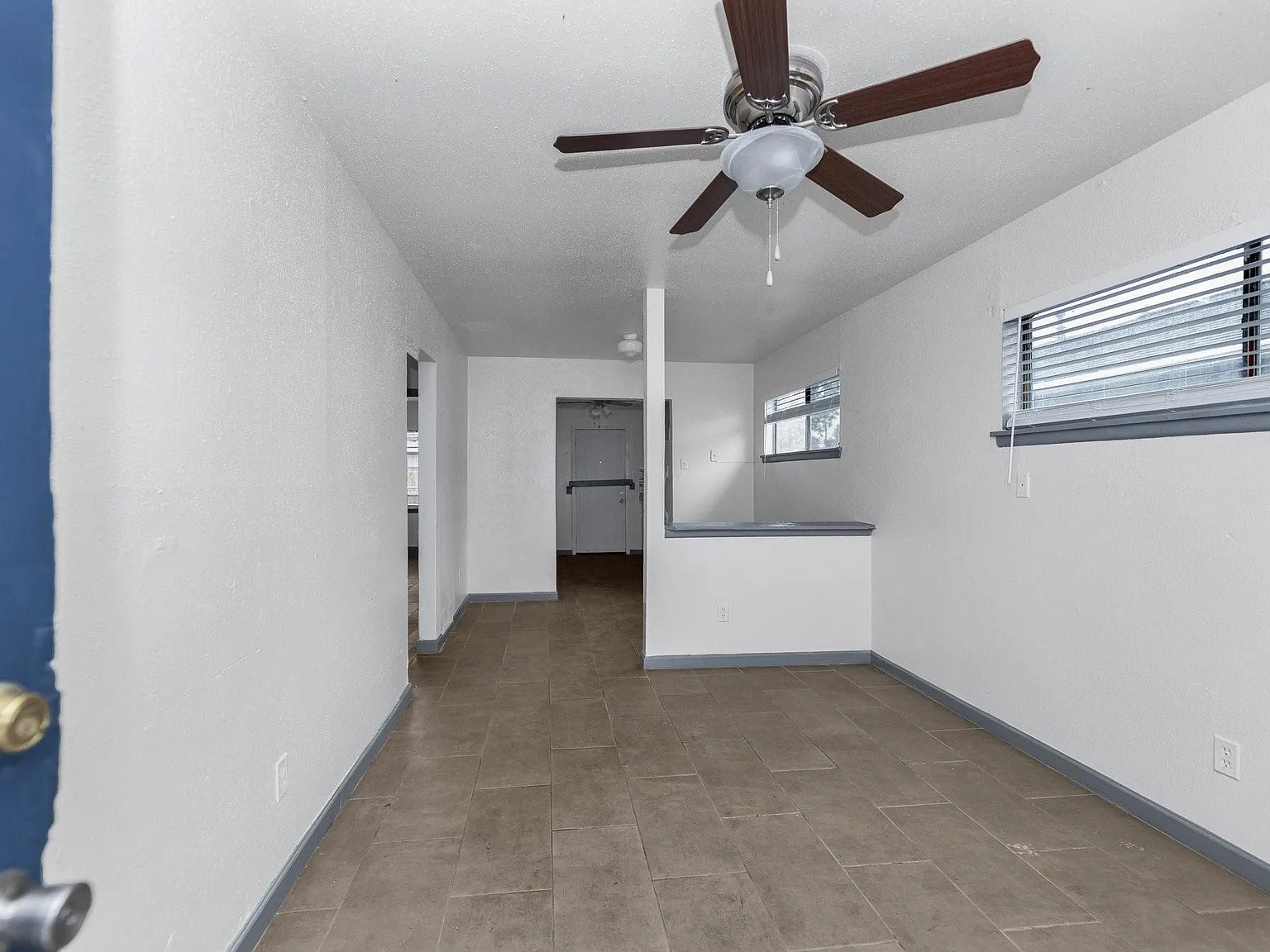 2 bed, 1.0 bath, 720 sqft, $975 — Photo 4