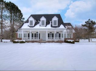 6851 Mayapple Cir, Solon, OH 44139
