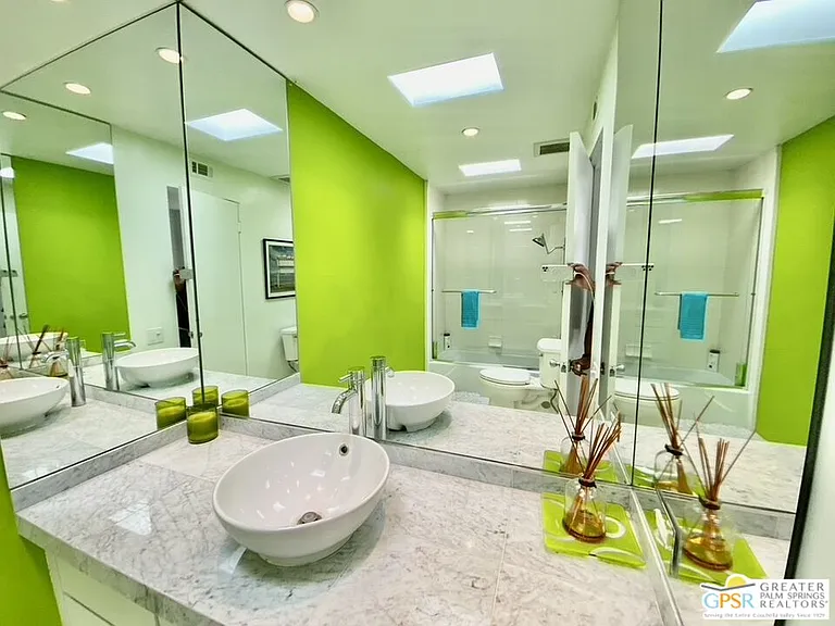 16 Lakeview Cir — Photo 17