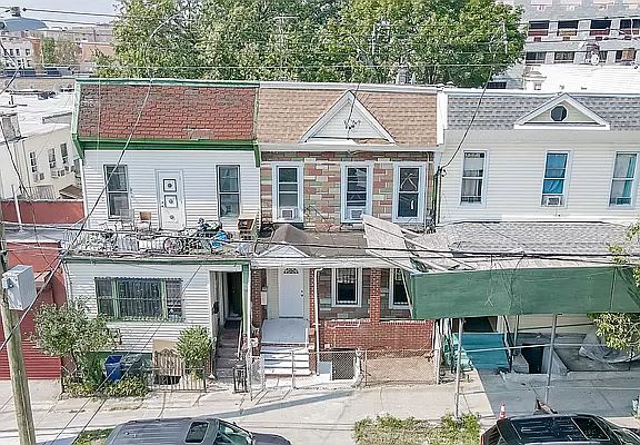 2nd image of 1317 Teller Ave #A