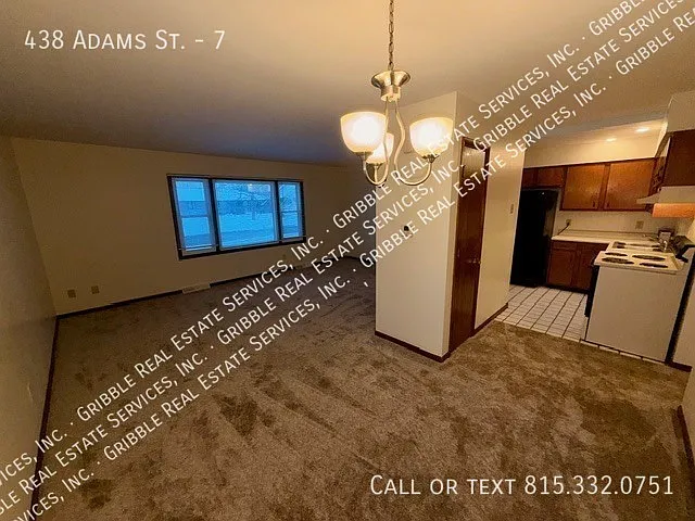 438 Adams St #7 — Photo 4