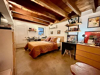 Rented by Nest Seekers International