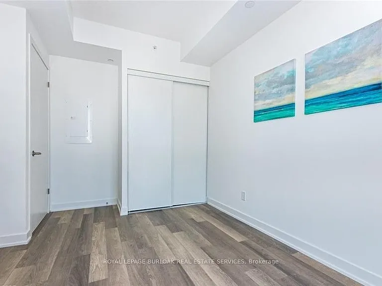 5240 Dundas St #B505 — Photo 12